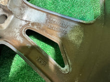 Laden Sie das Bild in den Galerie-Viewer, 1x Alufelge 18 Zoll 7.0&quot; 5x114.3 47ET KE409-1K301 Nissan Juke Rim Wheel