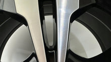 Load image into Gallery viewer, 1x Alufelge 18 Zoll 7.5" 5x112 53ET Glanz Schwarz A2474012900 Mercedes-Benz Gla FEL5834514550dj