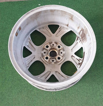 Laden Sie das Bild in den Galerie-Viewer, 1x Alufelge 16 Zoll 4x100 6791942 Mini R56 Coupe Rim Wheel FEL1102999695zq