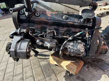 Load image into Gallery viewer, Motor VW Transporter AAB 2.4 78PS 57kW 196TKm Diesel Engine Komplett