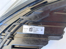 Laden Sie das Bild in den Galerie-Viewer, Frontscheinwerfer Opel Astra 39187261 Rechts Scheinwerfer Headlight SCH8826398293zc