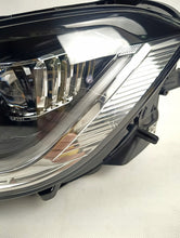 Laden Sie das Bild in den Galerie-Viewer, Frontscheinwerfer VW T-Cross 2GM941035B LED Links Scheinwerfer Headlight SCH7962218987vy