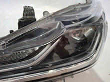 Load image into Gallery viewer, Frontscheinwerfer Toyota Corolla 81150-02T51-00 LED Rechts oder Links