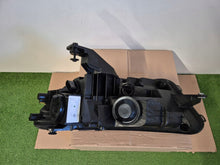 Laden Sie das Bild in den Galerie-Viewer, Frontscheinwerfer Ford Tourneo Connect 2KF941006F Rechts Scheinwerfer Headlight SCH8147136146co