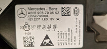 Laden Sie das Bild in den Galerie-Viewer, Frontscheinwerfer Mercedes-Benz A2059067905 LED Links Scheinwerfer Headlight