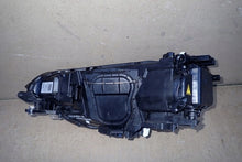 Laden Sie das Bild in den Galerie-Viewer, Frontscheinwerfer VW Sportsvan 517941034B Xenon Rechts Scheinwerfer Headlight