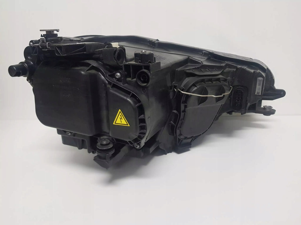 Frontscheinwerfer VW Golf Sportsvan 517941033B Xenon Links Headlight SCH4303837381ya