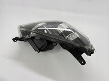 Laden Sie das Bild in den Galerie-Viewer, Frontscheinwerfer Opel Astra Xenon Rechts Scheinwerfer Headlight SCH5520417804hv