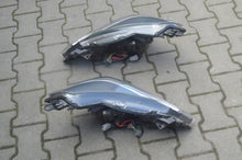 Laden Sie das Bild in den Galerie-Viewer, Frontscheinwerfer Toyota Yaris Ein Stück (Rechts oder Links) Headlight SCH7641400864dk