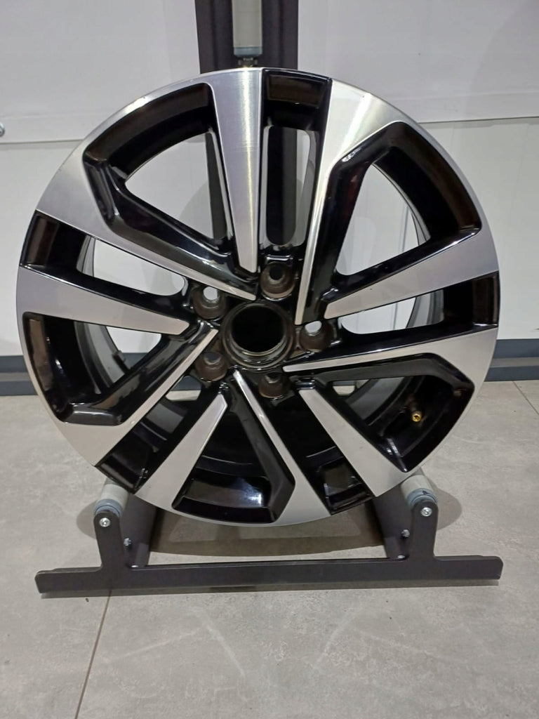 1x Alufelge 16 Zoll 6.5" 5x112 48ET Glanz Schwarz 5TA601025P VW Touran Rim Wheel FEL9091614054zj