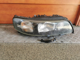 Frontscheinwerfer Volvo Xc70 89008798 30655906 Xenon Rechts Headlight