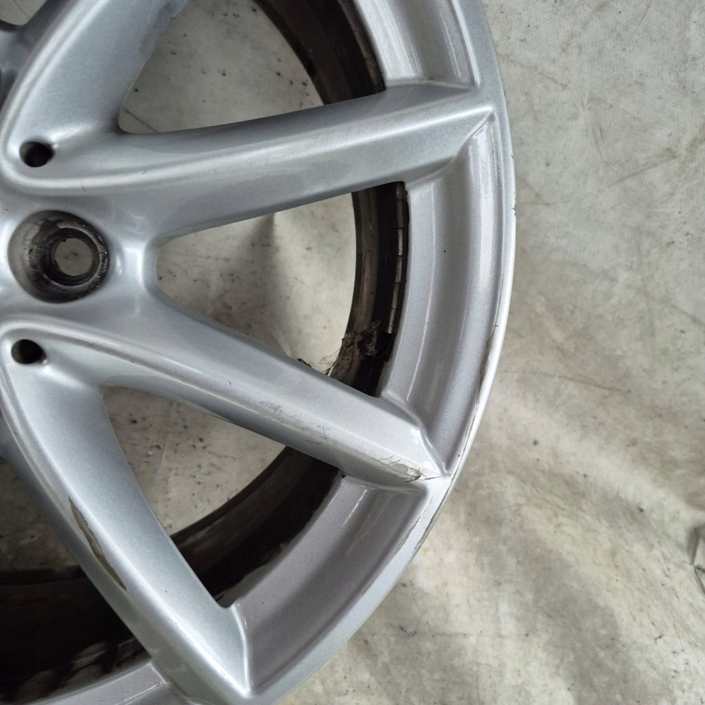 1x Alufelge 17 Zoll 7.5" 5x120 6856061 BMW F39 X1 F48 Rim Wheel FEL9541543356lh