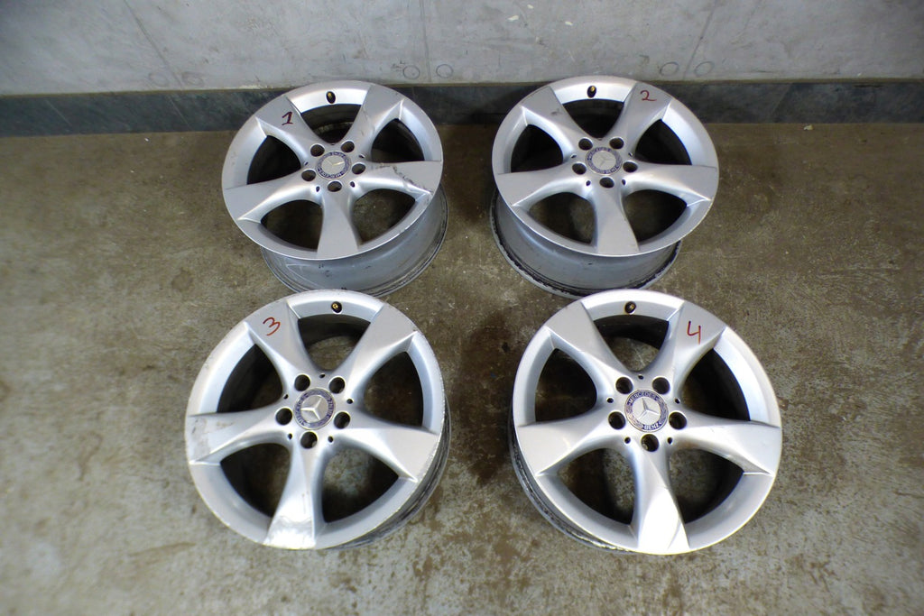 1x Alufelge 17 Zoll 7.5" 5x112 A2464010502 Mercedes-Benz W246 Rim Wheel