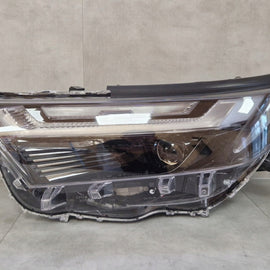 Frontscheinwerfer Toyota V 2301130202 Links Scheinwerfer Headlight SCH9616556190bp
