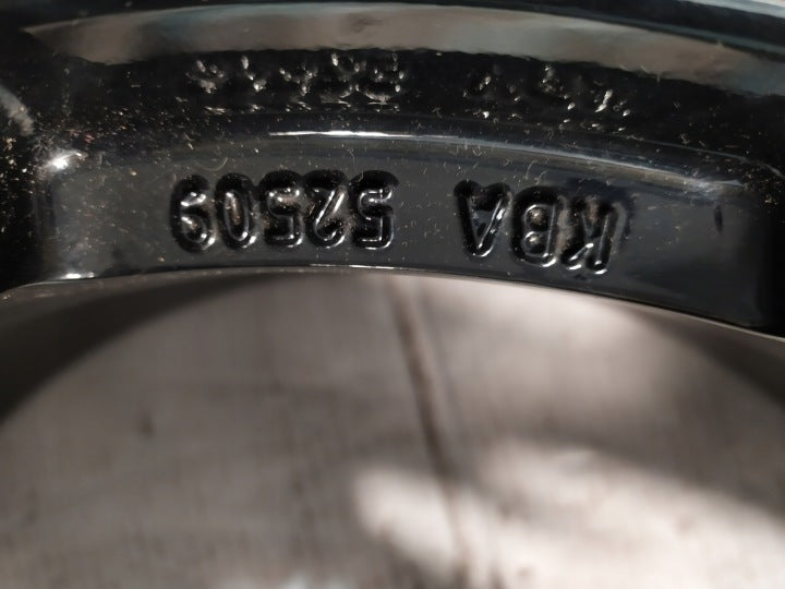1x Alufelge 17 Zoll 7.0" 5x114.3 42ET Glanz Silber KBA52509 Rim Wheel FEL1163461076dl