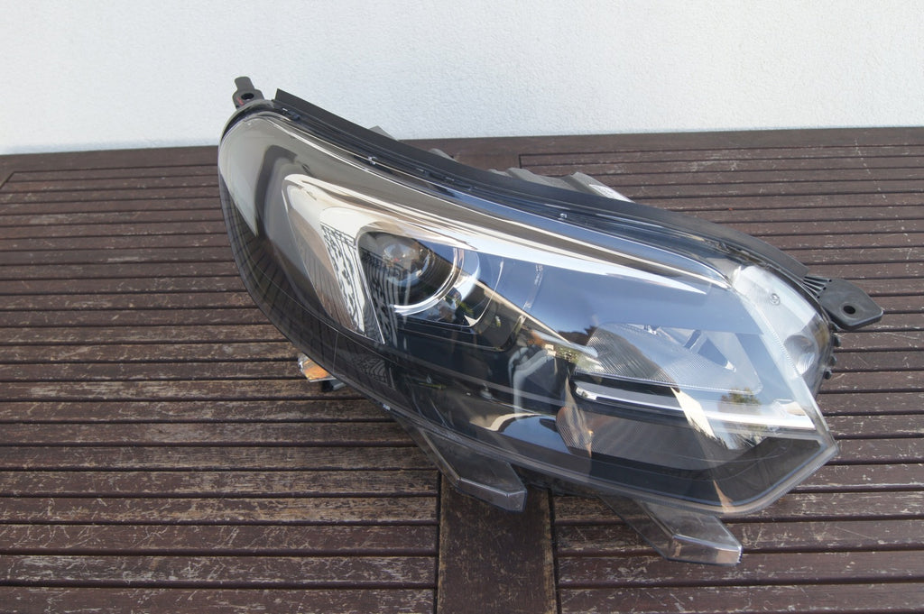 Frontscheinwerfer Opel Zafira 9832836480 Rechts Scheinwerfer Headlight