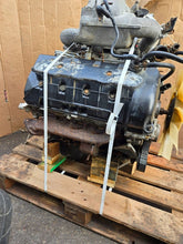 Laden Sie das Bild in den Galerie-Viewer, Motor Lincoln Navigator 5.4 159TKm 2000 Benzin Engine Komplett MOT8691495225vd