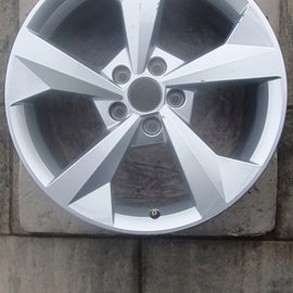 1x Alufelge 18 Zoll 8.0