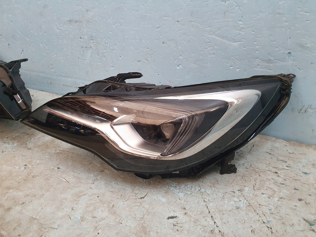 Frontscheinwerfer Opel Astra 39023762 39055746 LED Ein Satz Headlight