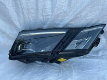 Laden Sie das Bild in den Galerie-Viewer, Frontscheinwerfer Skoda Octavia III 5E1941015E 907AB9-000D65 Links Headlight SCH5518265991kp