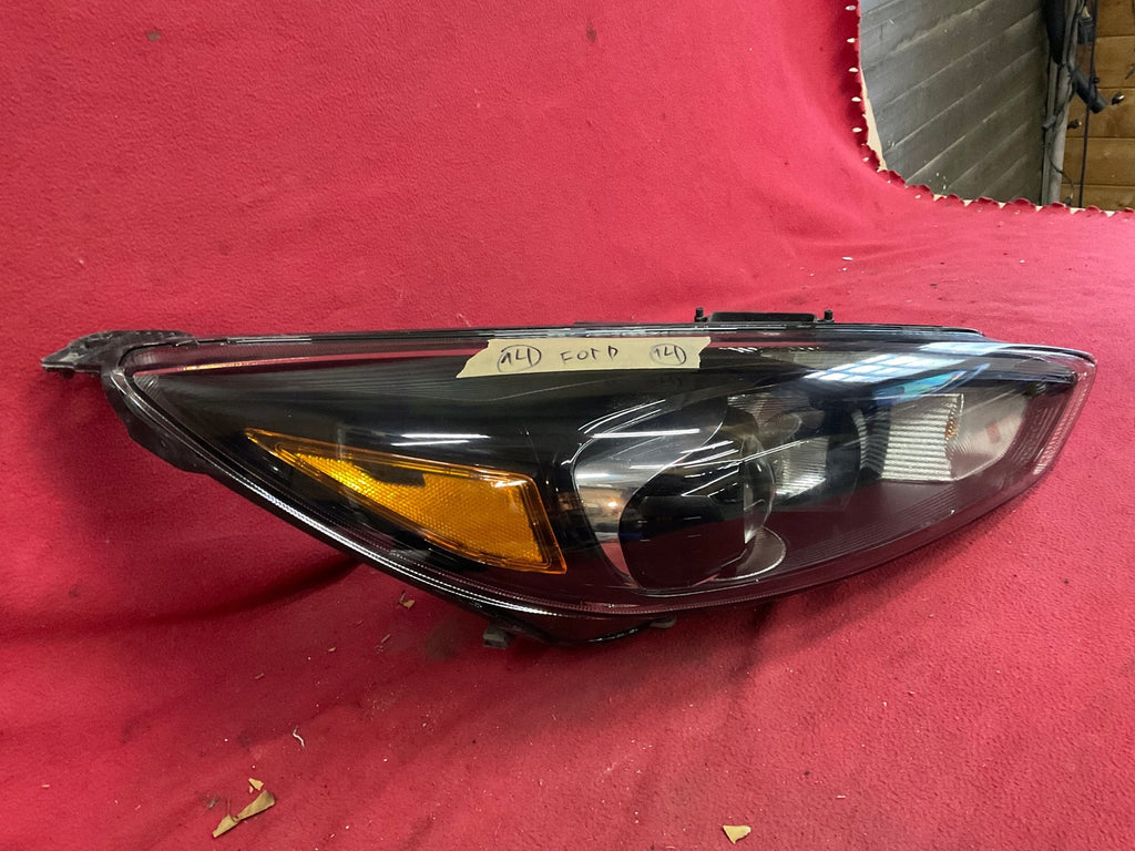 Frontscheinwerfer Ford Focus F1EB-13D154-EF Xenon Rechts Scheinwerfer Headlight SCH4760679842ih