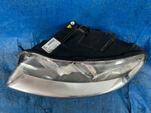 Laden Sie das Bild in den Galerie-Viewer, Frontscheinwerfer Audi A6 C6 4F0941003 Links Scheinwerfer Headlight