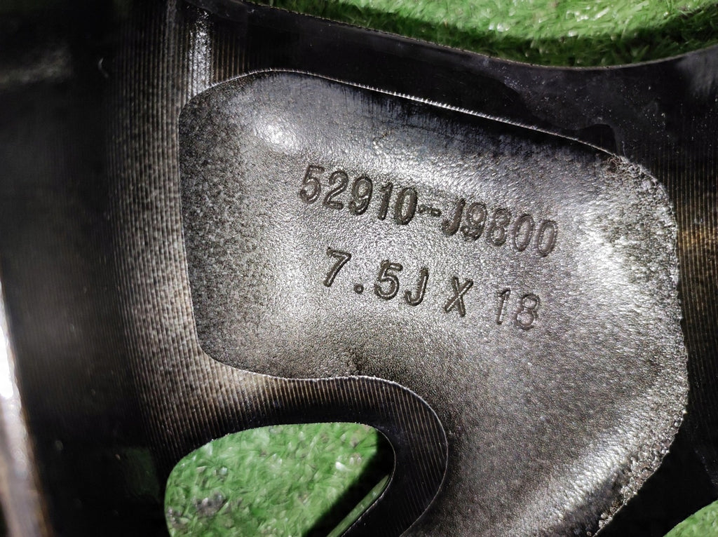 1x Alufelge 18 Zoll 7.5" 5x114.3 52ET 52910-J9800 Hyundai Kona Rim Wheel