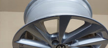 Laden Sie das Bild in den Galerie-Viewer, 1x Alufelge 17 Zoll 7.5&quot; 5x114.3 45ET Toyota Camry Rim Wheel