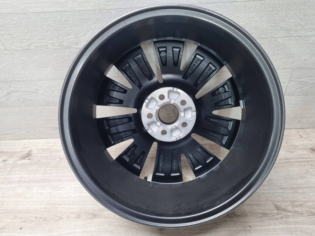 1x Alufelge 17 Zoll 658601025F 658601025L Skoda Scala Rim Wheel FEL7942673711cm