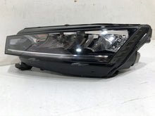 Load image into Gallery viewer, Frontscheinwerfer Skoda Superb I 5E4941015 LED Links Scheinwerfer Headlight SCH6283455557dv