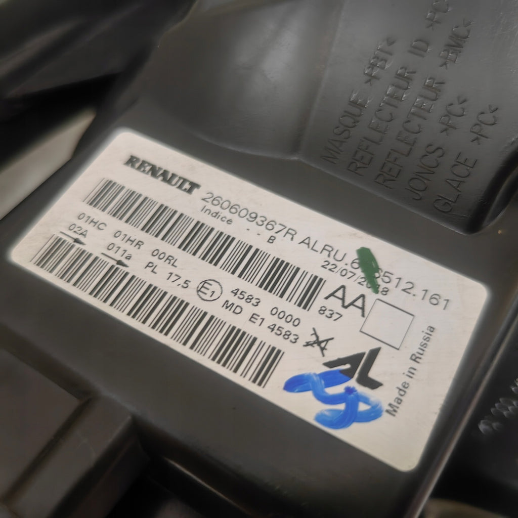 Frontscheinwerfer Dacia Duster 260609367R LED Links Scheinwerfer Headlight