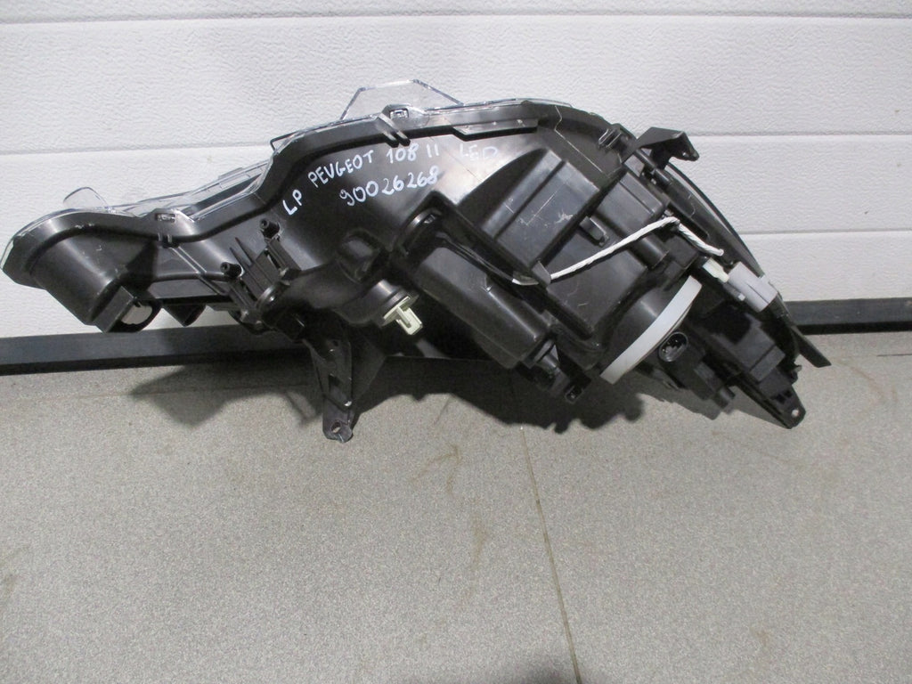 Frontscheinwerfer Peugeot 108 81150-0H150 LED Ein Stück (Rechts oder Links)