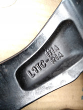 Laden Sie das Bild in den Galerie-Viewer, 1x Alufelge 18 Zoll 7.0&quot; 5x108 47 5ET L1TC-H1A Ford Puma Rim Wheel