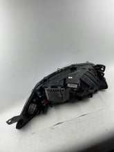 Laden Sie das Bild in den Galerie-Viewer, Frontscheinwerfer Iveco Daily IV 05802711799 LED Rechts Scheinwerfer Headlight SCH3903283180pl