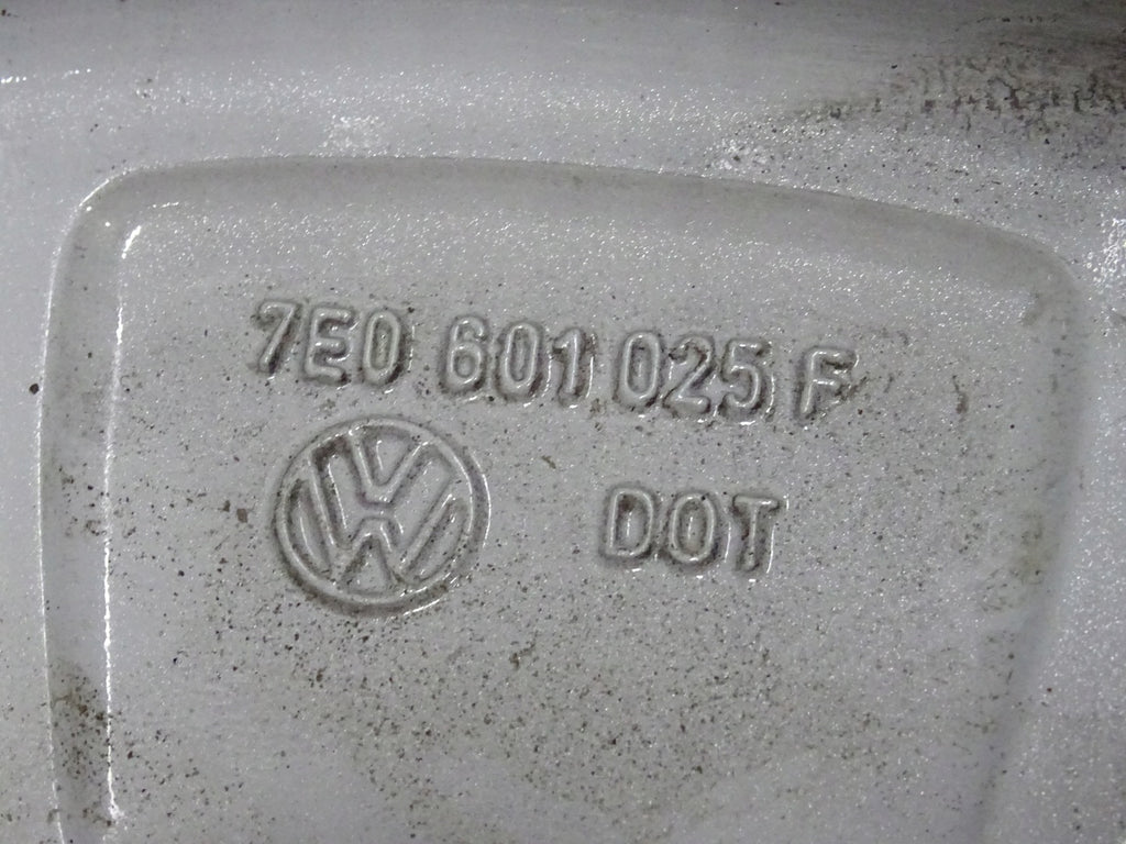 1x Alufelge 16 Zoll 6.5" 5x120 51ET Glanz Silber 7E0601025F VW T6 T5 Rim Wheel