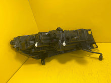 Laden Sie das Bild in den Galerie-Viewer, Frontscheinwerfer Skoda Enyaq 5LB941015A LED Links Scheinwerfer Headlight