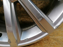 Load image into Gallery viewer, 1x Alufelge 17 Zoll 7.0" 5x112 40ET KMR86 VW Passat B8 Rim Wheel FEL6899735519nf