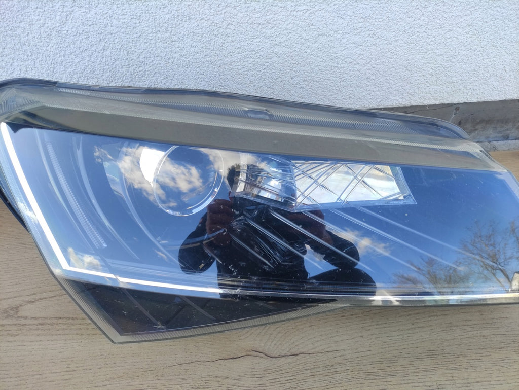 Frontscheinwerfer Skoda Superb III 3V1941016B Xenon Rechts Headlight SCH9178899937pb