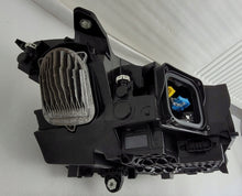 Laden Sie das Bild in den Galerie-Viewer, Frontscheinwerfer Mercedes-Benz Glc X253 A2539065701 Links Headlight SCH7047416905ep