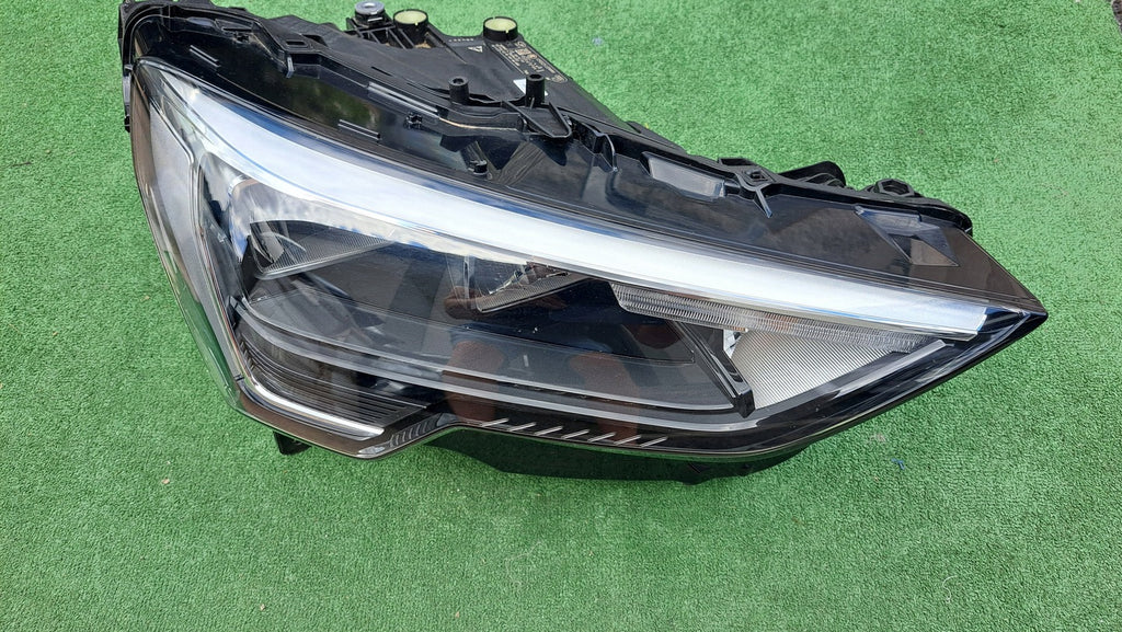 Frontscheinwerfer Audi Q3 83A941012 Rechts Scheinwerfer Headlight