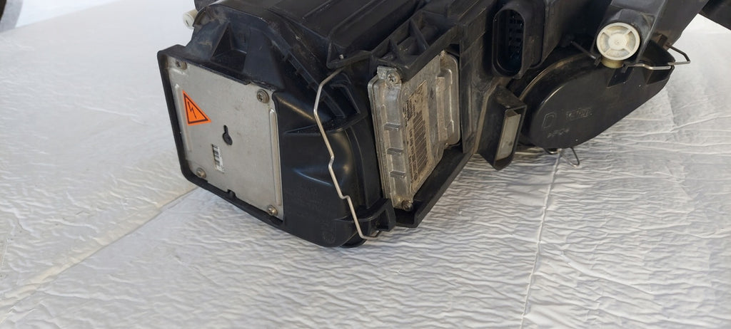 Frontscheinwerfer VW Passat 3C0941752K Bi-Xenon Rechts Scheinwerfer Headlight SCH6493004403hg