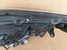 Load image into Gallery viewer, Frontscheinwerfer Toyota V W4043 LED Ein Stück (Rechts oder Links) Headlight SCH8012316285au