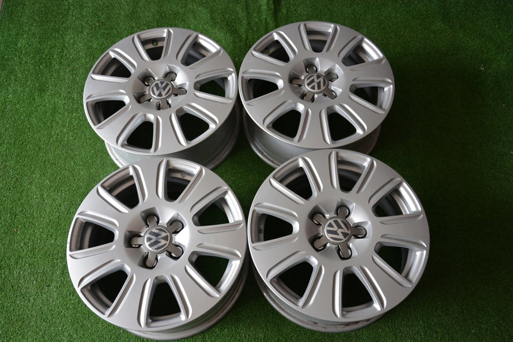 1x Alufelge 16 Zoll 6.5" 5x112 33ET Glanz Silber 8U0601025Q Audi Rim Wheel