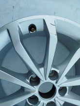 Load image into Gallery viewer, 1x Alufelge 18 Zoll 7.5&quot; 5x112 39ET Glanz Silber 8W0601025 Audi Rim Wheel