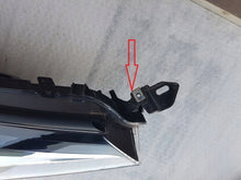 Laden Sie das Bild in den Galerie-Viewer, Frontscheinwerfer Toyota Chr 81110-F4031-00 LED FALSE Scheinwerfer Headlight SCH4153280225zs