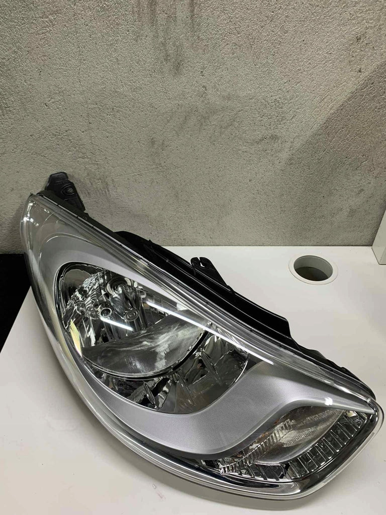 Frontscheinwerfer Hyundai I10 92102-0X1 Rechts Scheinwerfer Headlight