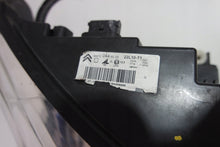 Laden Sie das Bild in den Galerie-Viewer, Frontscheinwerfer Citroën C4 II B7 9687304480 Ein Stück (Rechts oder Links)