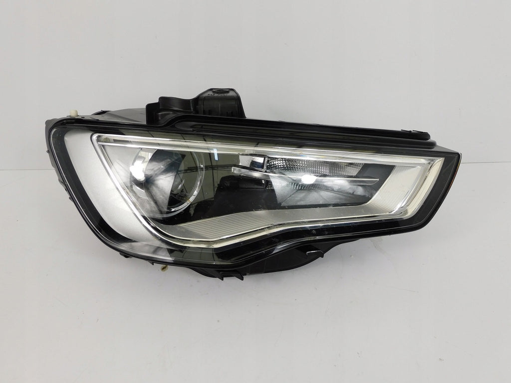 Frontscheinwerfer Audi A3 8V0941006AE Rechts Scheinwerfer Headlight