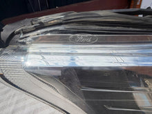 Laden Sie das Bild in den Galerie-Viewer, Frontscheinwerfer Ford Transit Custom BK2113D152B Rechts Scheinwerfer Headlight SCH6088163935cx