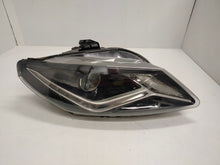 Laden Sie das Bild in den Galerie-Viewer, Frontscheinwerfer Seat Exeo 3R1941007F 3R1941008F LED Rechts oder Links SCH7961395377ry